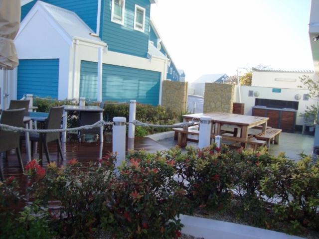 An Ocean,Beachfront And Pool View Apartment 210 Mandurah Exterior foto