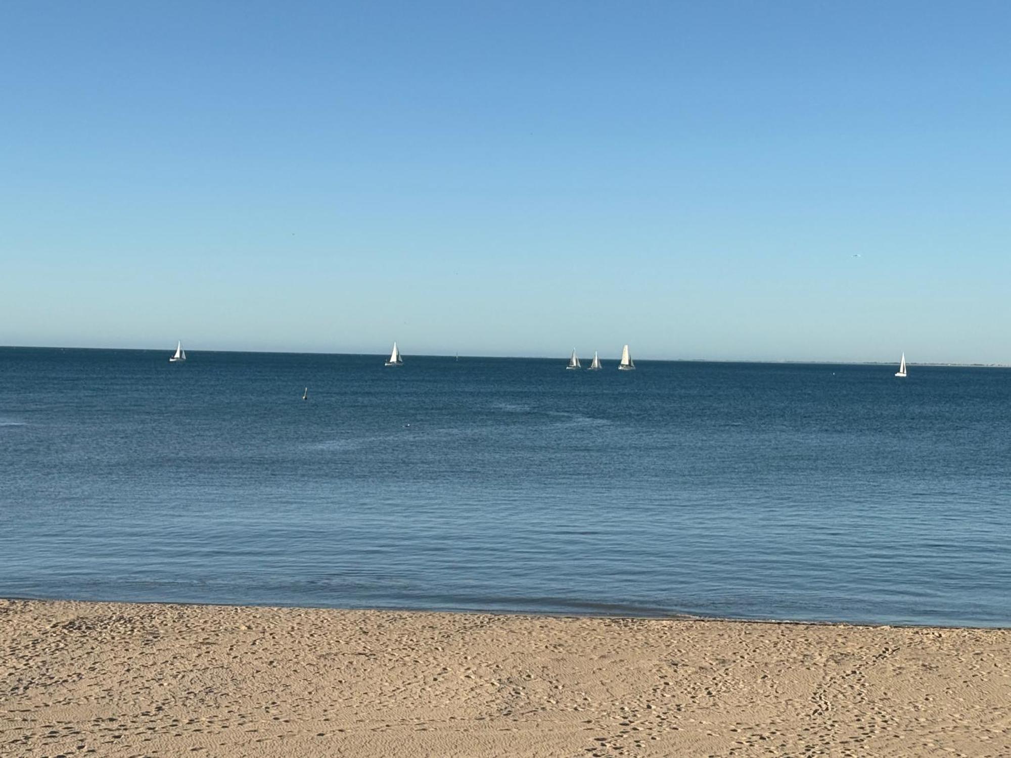 An Ocean,Beachfront And Pool View Apartment 210 Mandurah Exterior foto
