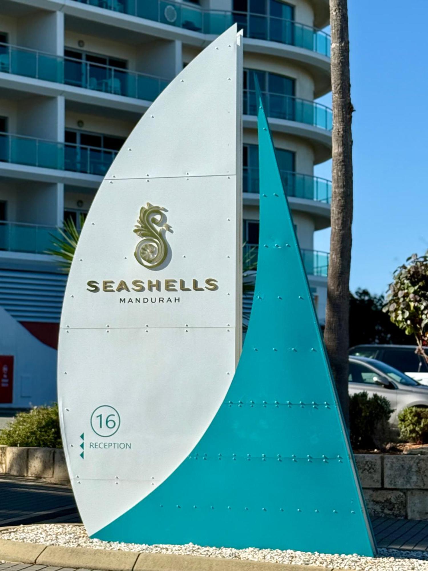 An Ocean,Beachfront And Pool View Apartment 210 Mandurah Exterior foto